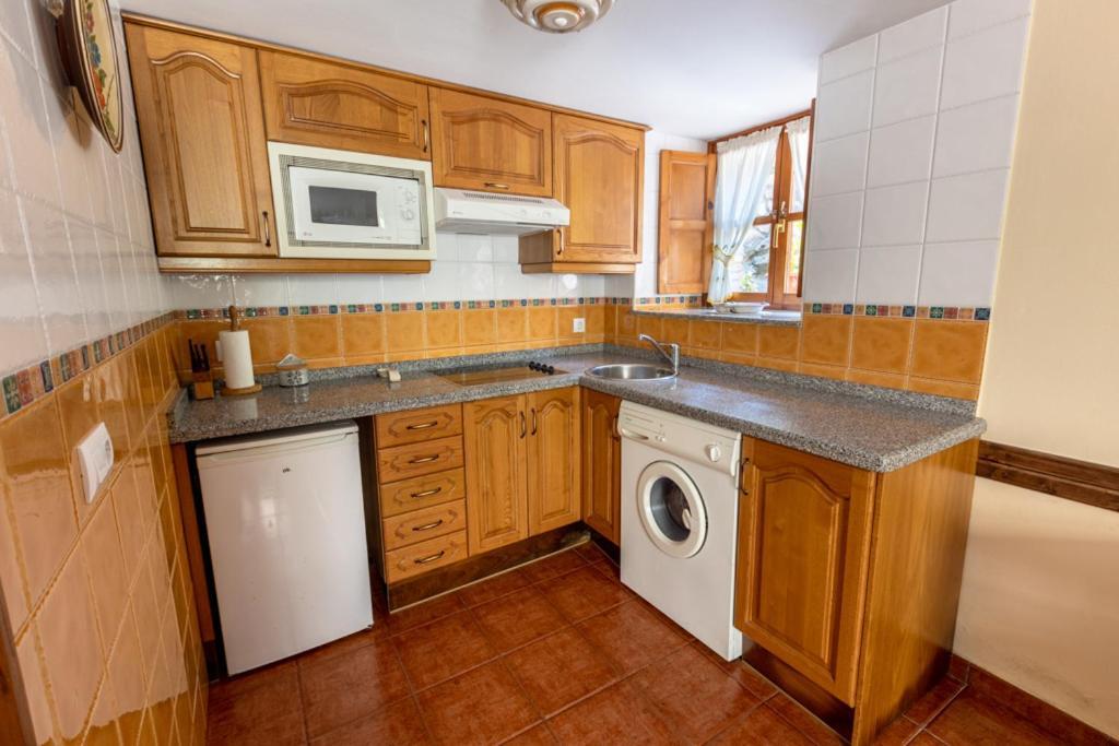 Apartamentos Rurales Villa-Garcia Corigos ภายนอก รูปภาพ